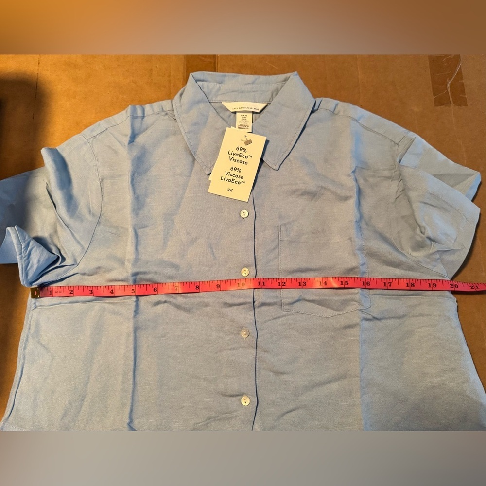 H&M Light Blue Cropped oversized LINEN-BLEND SHIRT - Picture 5 of 8